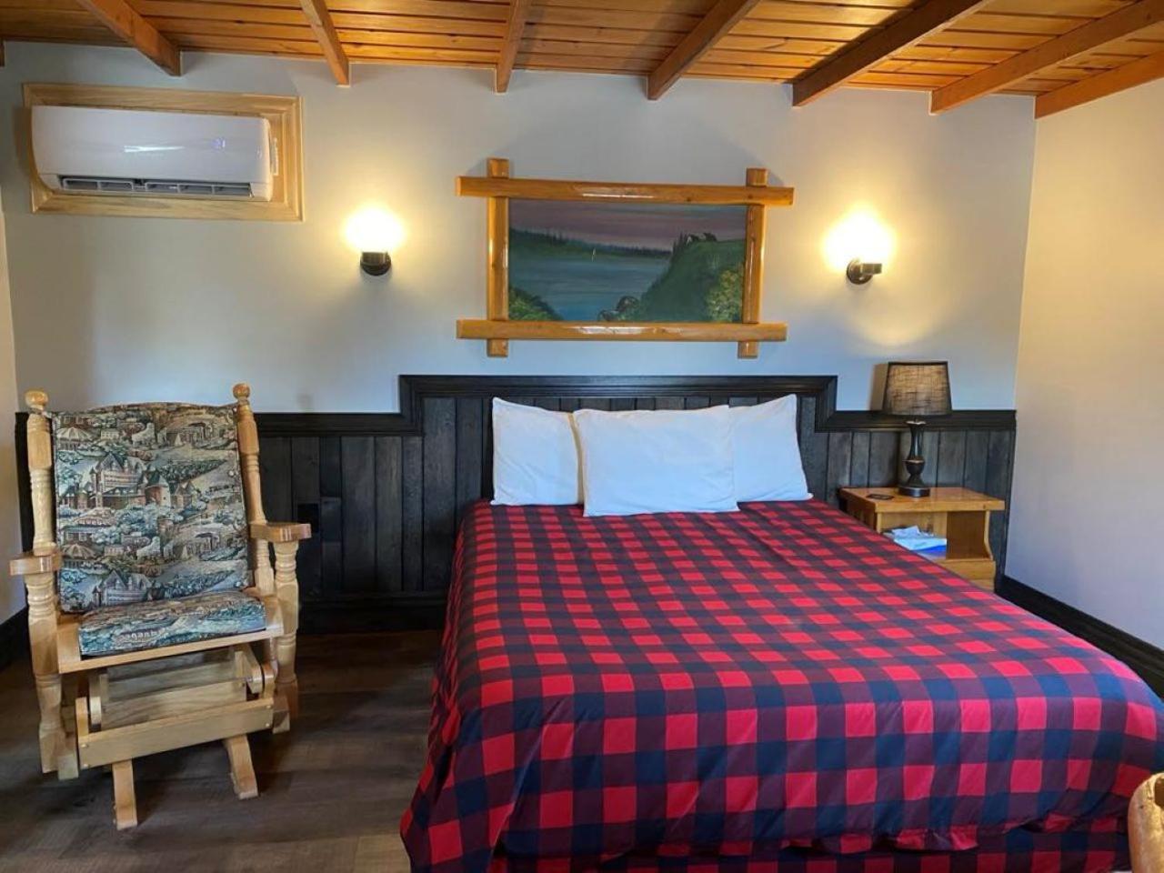 Auberge Micky Inc 埃德门兹顿 外观 照片