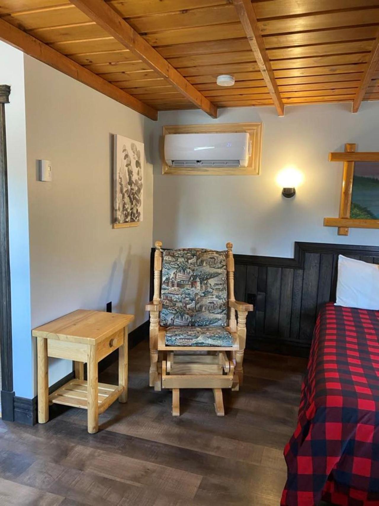 Auberge Micky Inc 埃德门兹顿 外观 照片