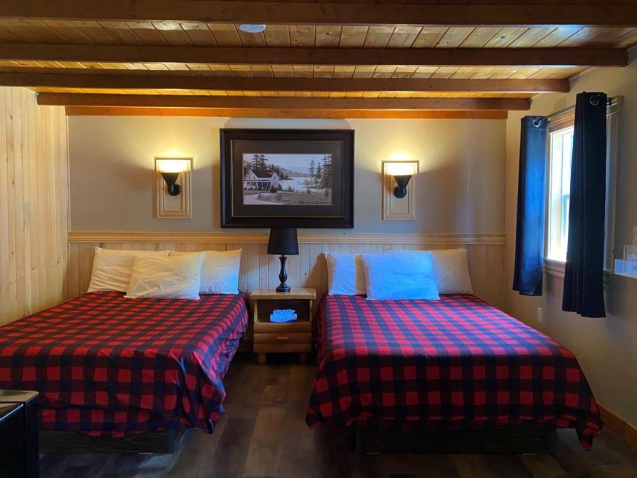 Auberge Micky Inc 埃德门兹顿 外观 照片